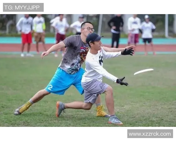 广州飞盘队的耐力挑战与提升策略全面分析与探讨 广州飞盘队的耐力挑战与提升策略全面分析与探讨